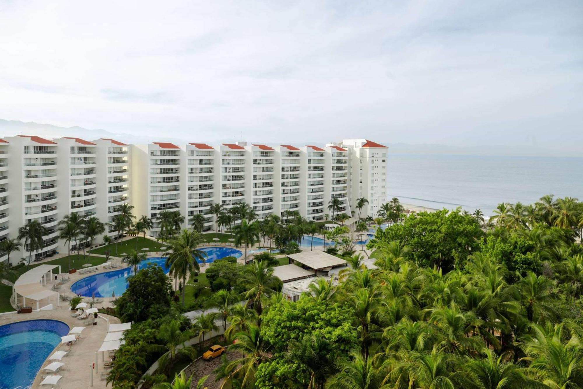 Wyndham Alltra Vallarta, All-Inclusive Resort Nuevo Vallarta Exterior photo