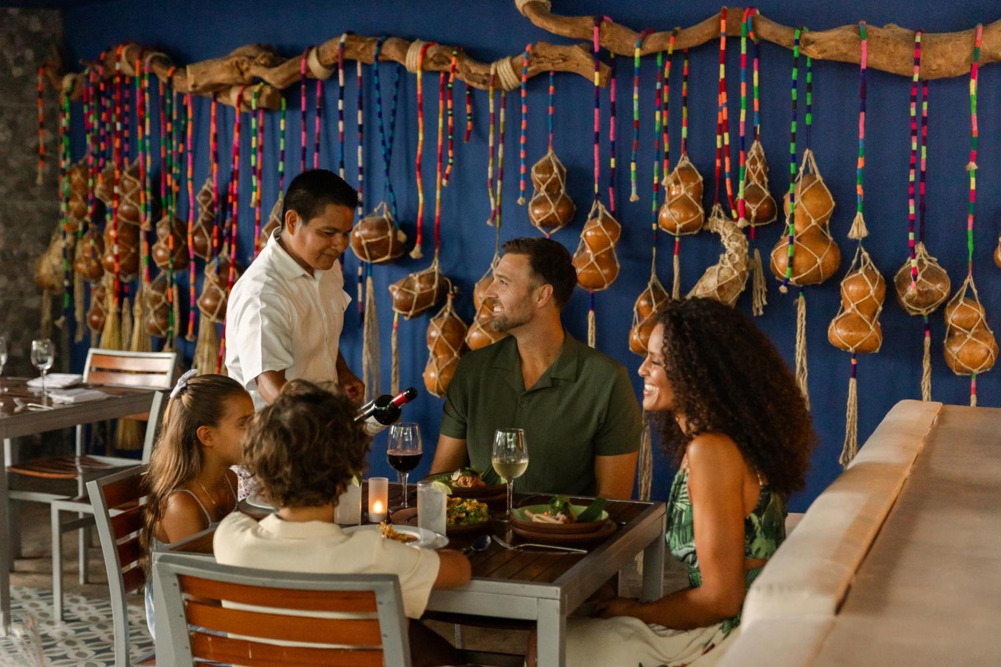 Wyndham Alltra Vallarta, All-Inclusive Resort Nuevo Vallarta Exterior photo