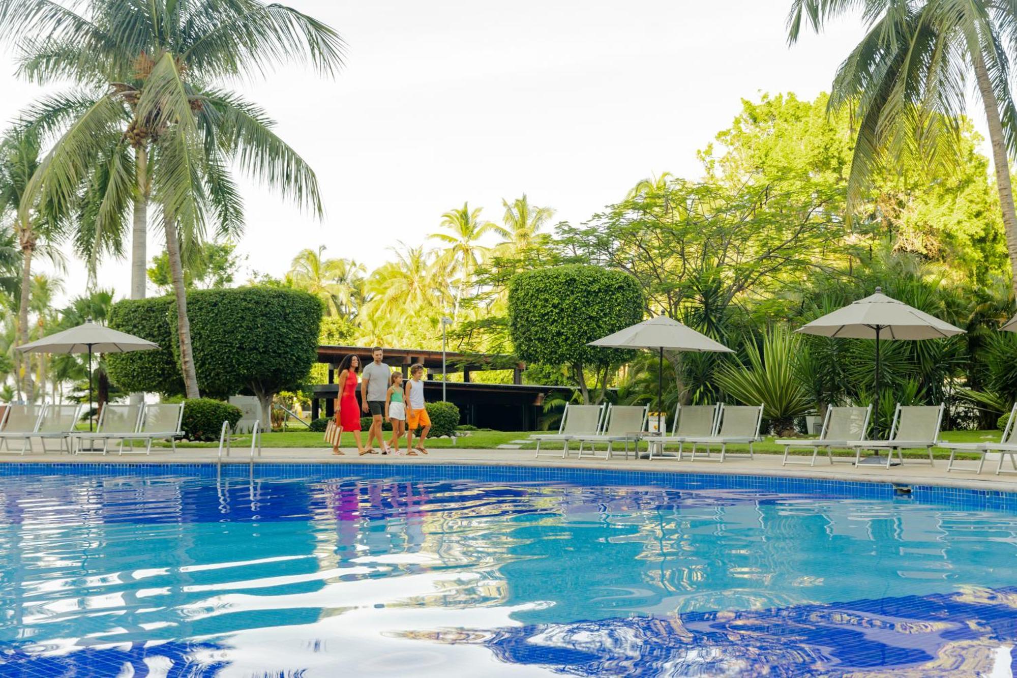Wyndham Alltra Vallarta, All-Inclusive Resort Nuevo Vallarta Exterior photo